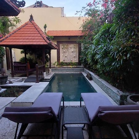 Villa Heliconia Seminyak Exterior foto